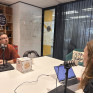 Opname van podcast met Valeriu Podreanu (l) en Sanne Koenen (r)